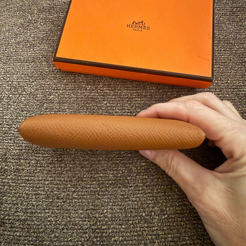 Authentic Hermes Cavi Cardholder - Picture 3 of 7